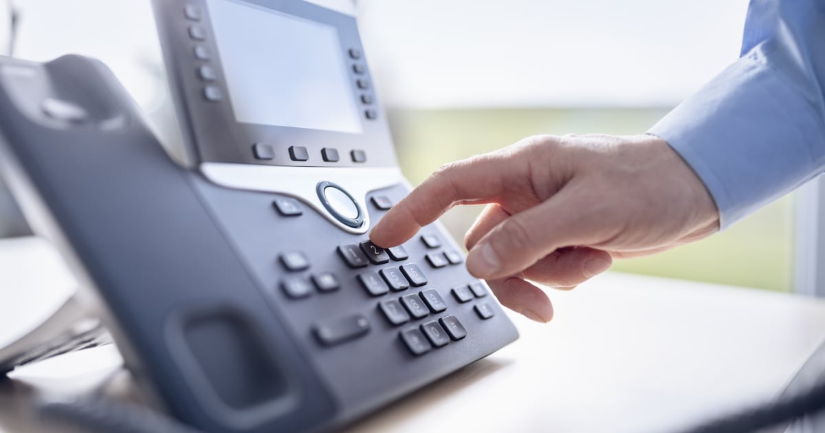 Doctor breaches data protection rules by answering telephone call in front of another patient